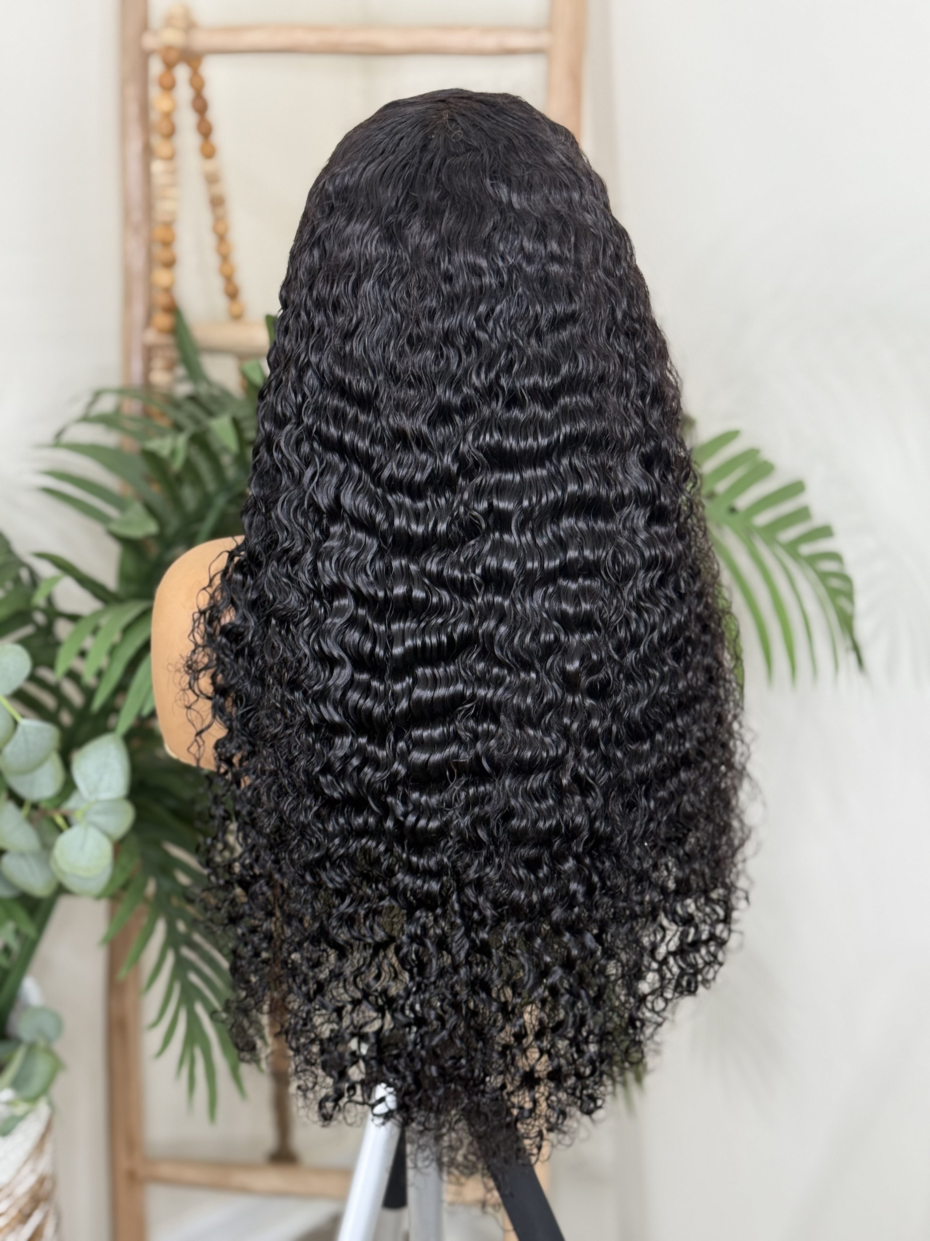 Luxurious Curly Hair Extensions